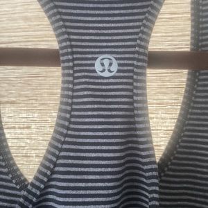 Lululemon workout tank